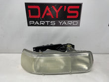 2003 Chevy Suburban RH Passenger Upper Headlight Head Light Lamp OEM - Day's Parts Yard