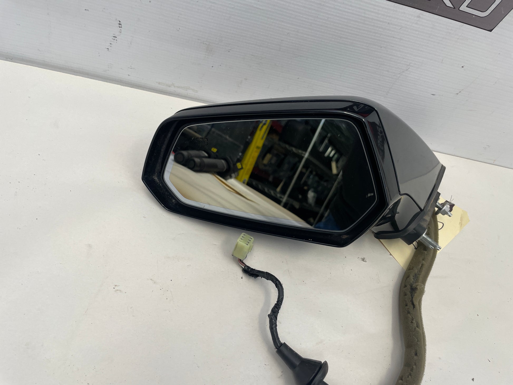 2010 Chevy Camaro SS LH Driver Exterior Heated Mirror OEM - Day's Parts Yard