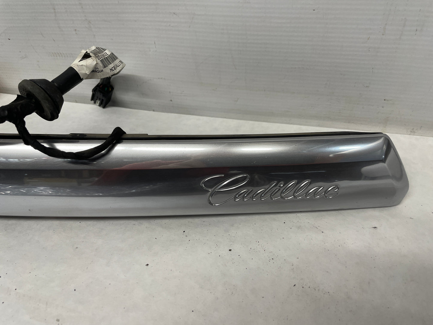 2017 Cadillac CTS-V Rear Spoiler w/ Integral 3rd Brake OEM - Day's Parts Yard