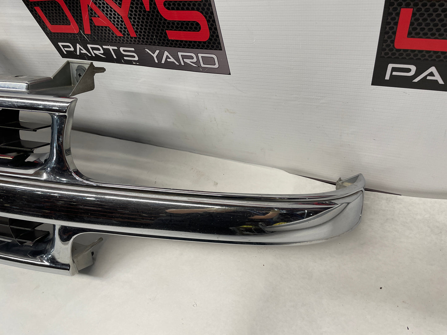 2003 Chevy Suburban Chrome Front Grille OEM