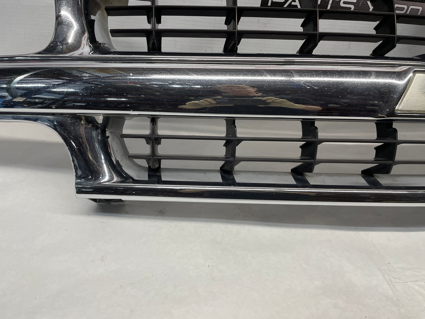 2003 Chevy Suburban Chrome Front Grille OEM