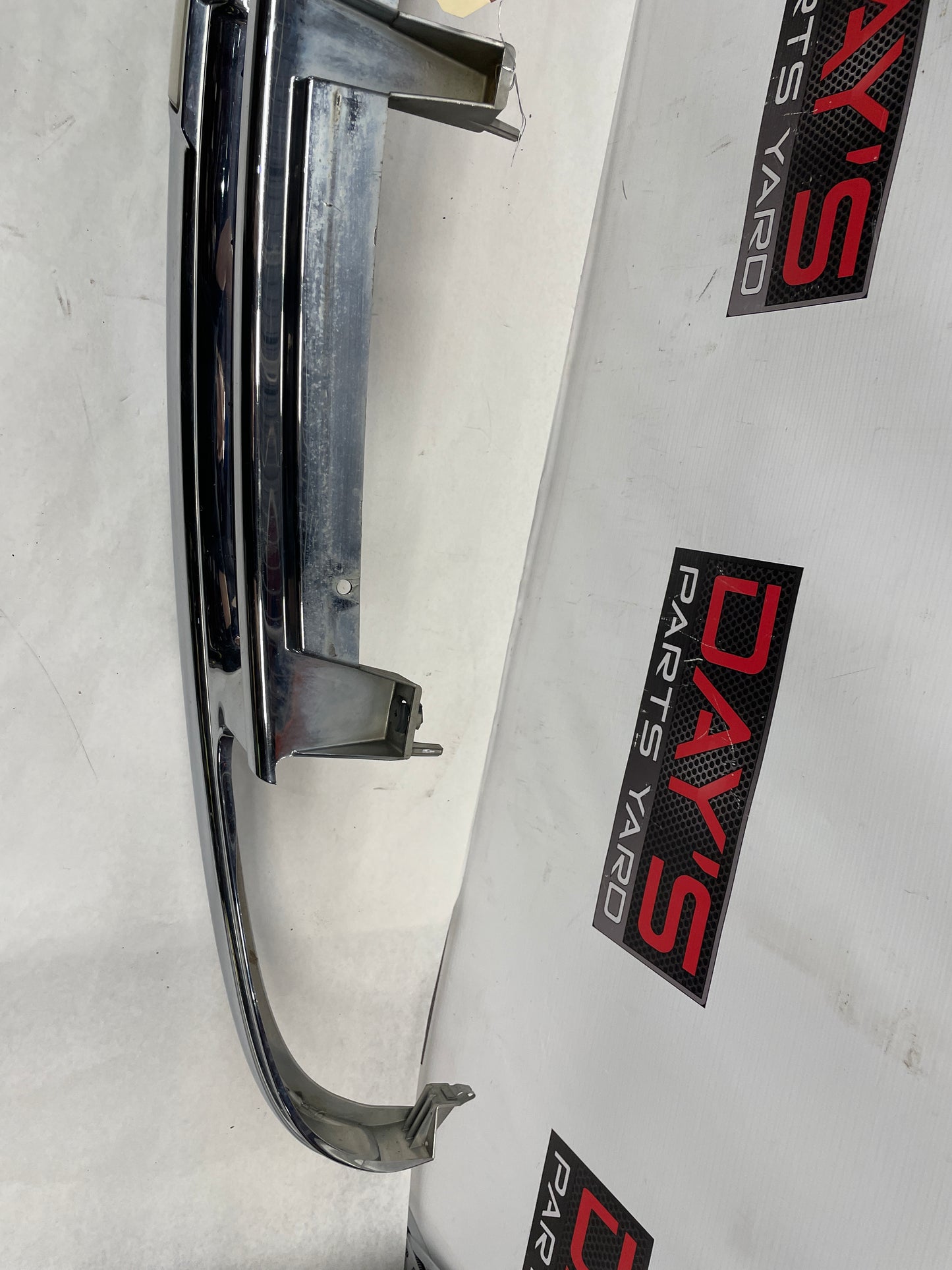 2003 Chevy Suburban Chrome Front Grille OEM