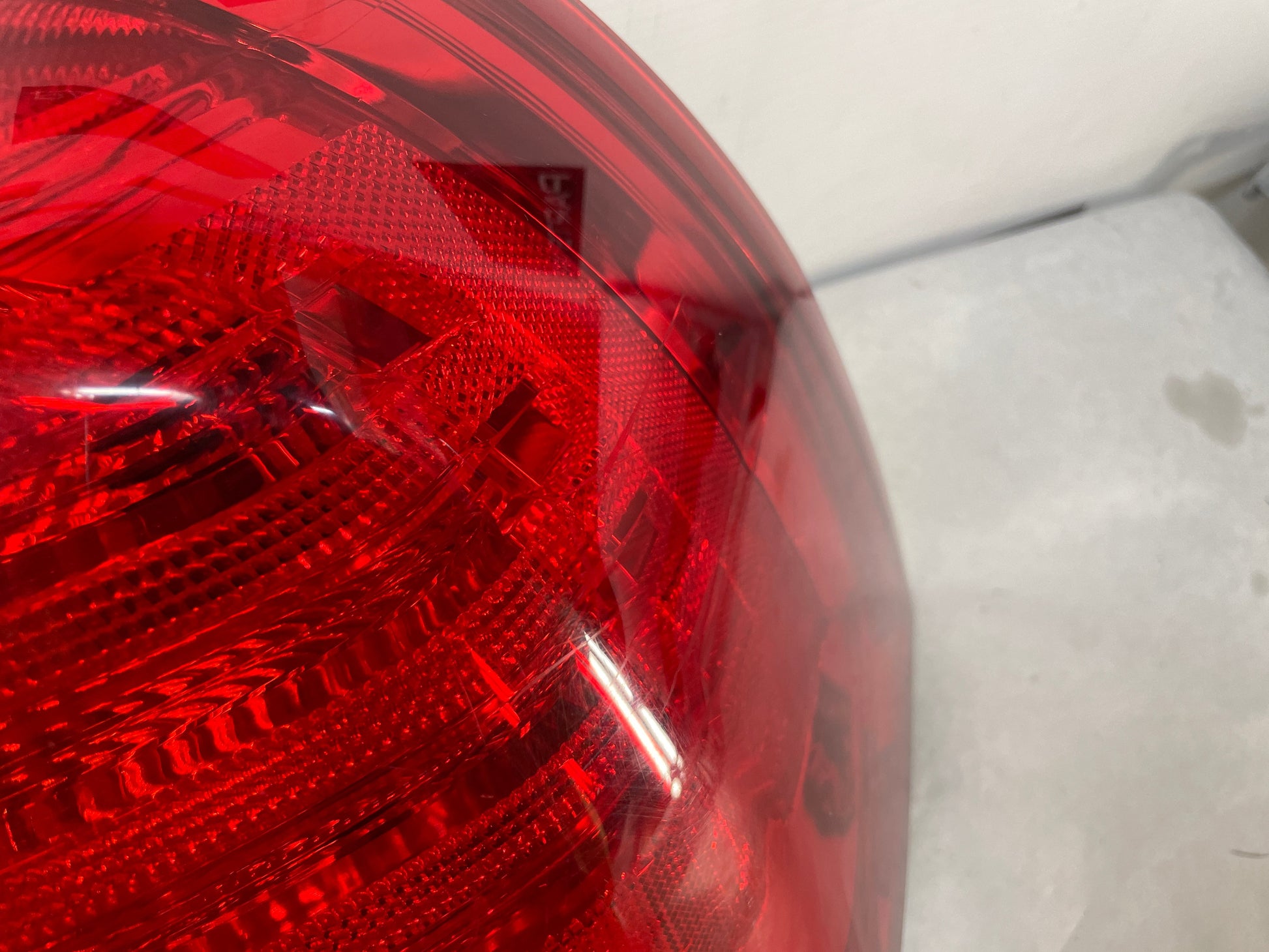 2013 Chevy Caprice PPV RH Passenger Taillight Tail Light Lamp OEM - Day's Parts Yard