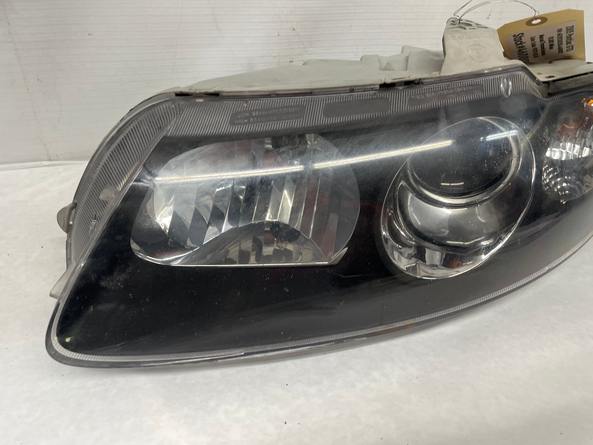 2005 Pontiac GTO LH Driver Head Light Headlight Lamp OEM - Day's Parts Yard