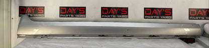 2013 Chevy Caprice PPV RH Passenger Rocker Molding Side Skirt Panel Trim Molding OEM - Day's Parts Yard