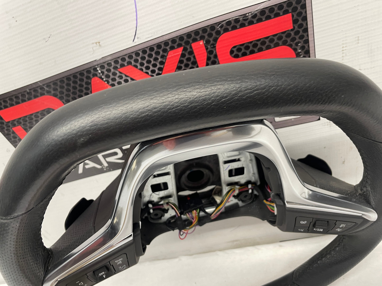 2015 Chevy SS Sedan Steering Wheel OEM - Day's Parts Yard