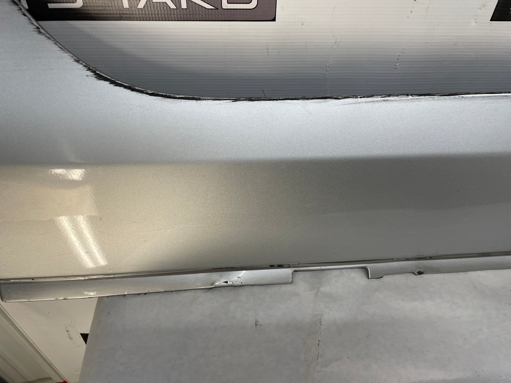 2013 Chevy Caprice PPV RH Passenger Rocker Molding Side Skirt Panel Trim Molding OEM - Day's Parts Yard
