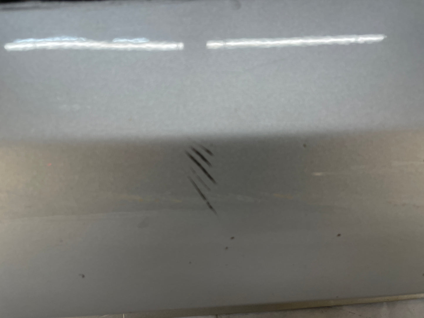 2013 Chevy Caprice PPV RH Passenger Rocker Molding Side Skirt Panel Trim Molding OEM - Day's Parts Yard