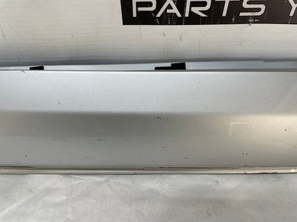 2013 Chevy Caprice PPV RH Passenger Rocker Molding Side Skirt Panel Trim Molding OEM - Day's Parts Yard