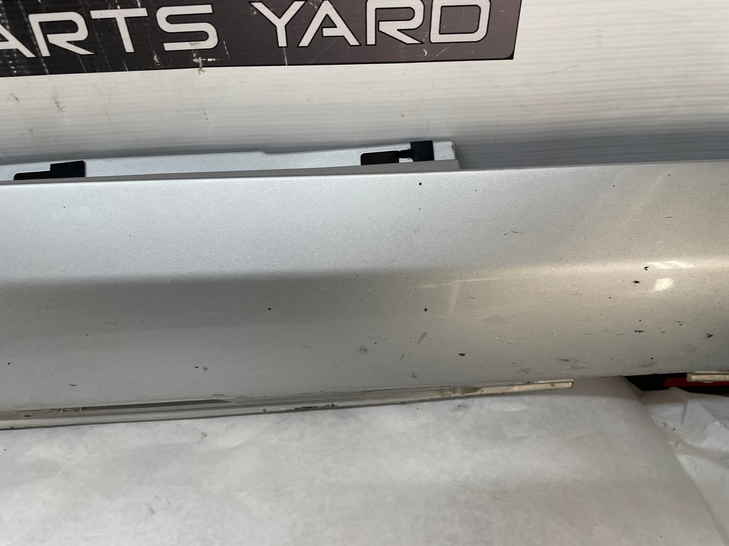 2013 Chevy Caprice PPV RH Passenger Rocker Molding Side Skirt Panel Trim Molding OEM - Day's Parts Yard