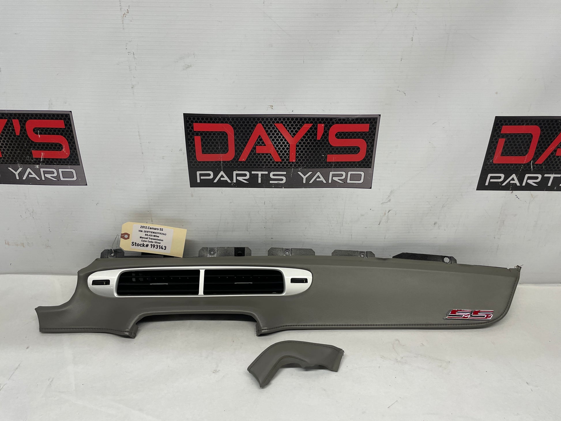 2012 Chevy Camaro SS Titanium Gray RH Passenger Instrument Panel Trim Molding OEM - Day's Parts Yard