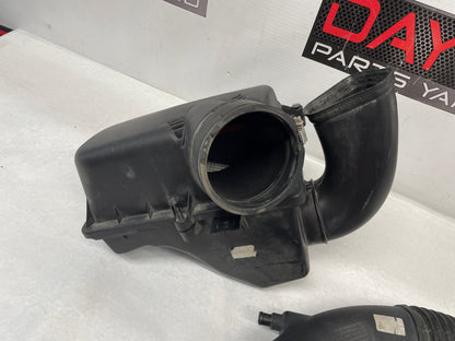 2005 Pontiac GTO Factory OEM Intake Air Box Assembly - Day's Parts Yard