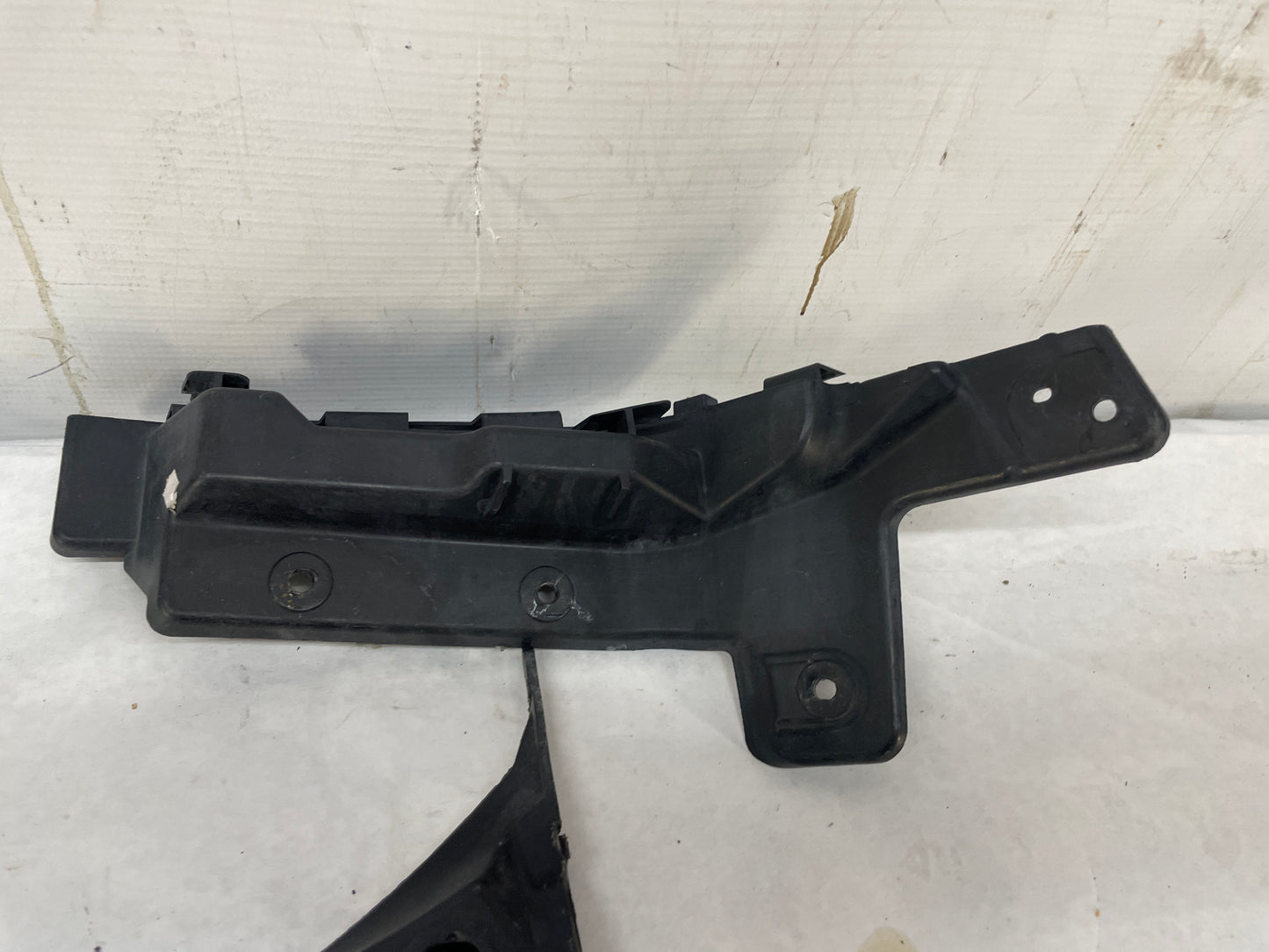 2013 Chevy Caprice PPV RH & LH Rear Bumper Guide Brackets Mounts OEM - Day's Parts Yard