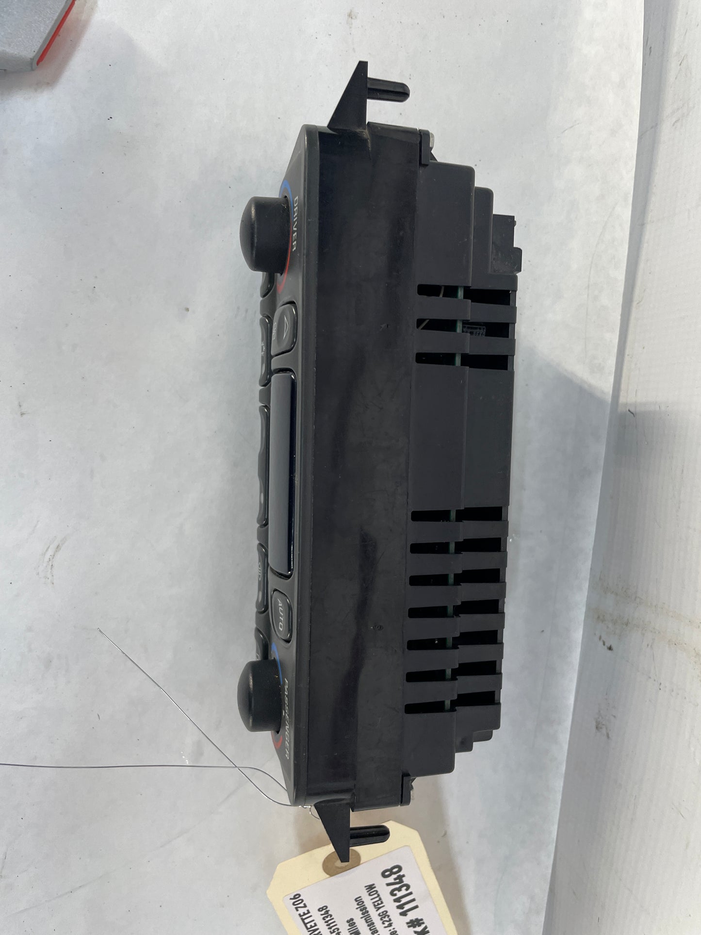 2004 Chevy C5 Corvette Z06 Dual Zone Temperature HVAC Dash Climate Control Unit Switch Panel OEM - Day's Parts Yard