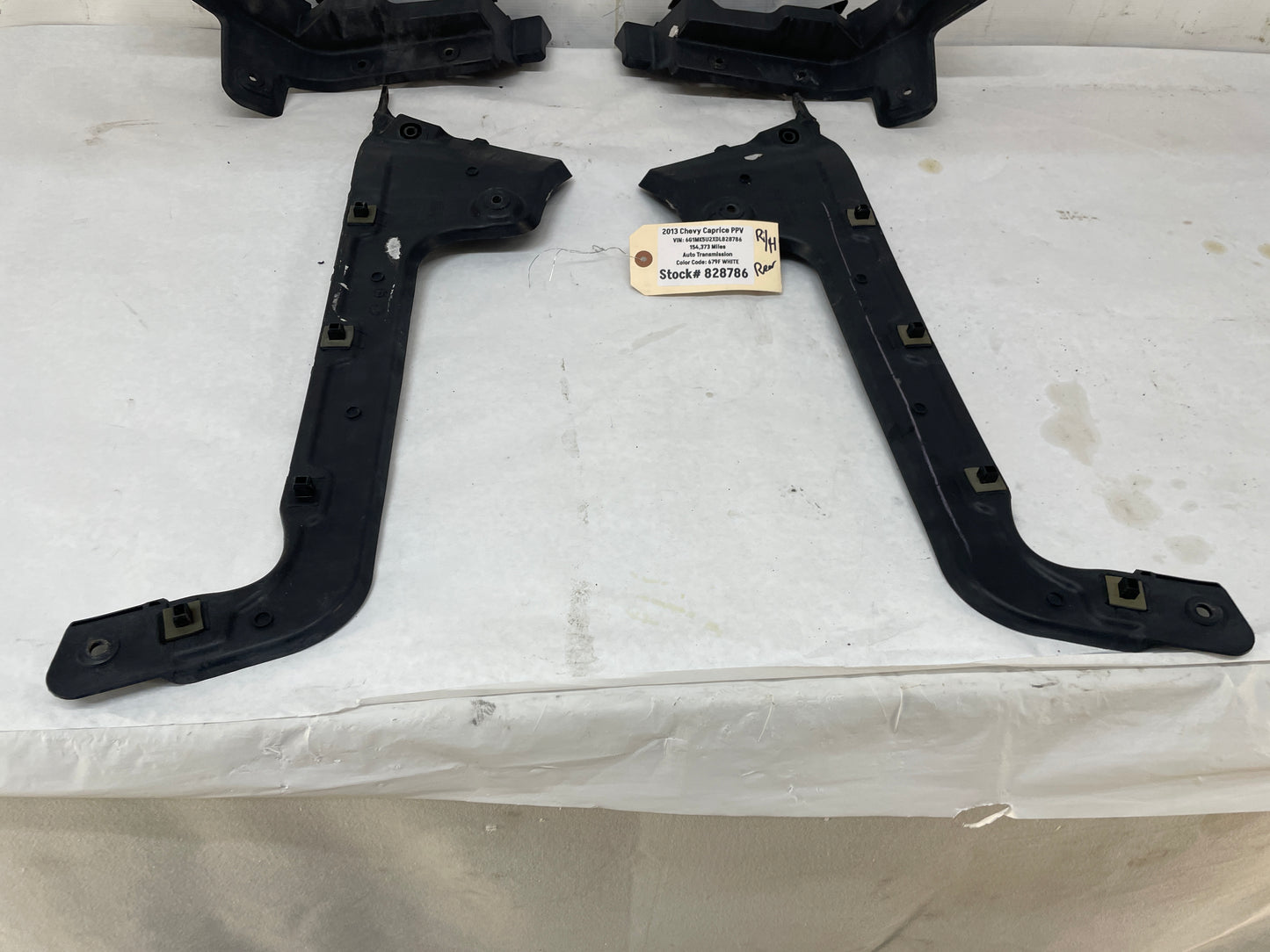2013 Chevy Caprice PPV RH & LH Rear Bumper Guide Brackets Mounts OEM - Day's Parts Yard