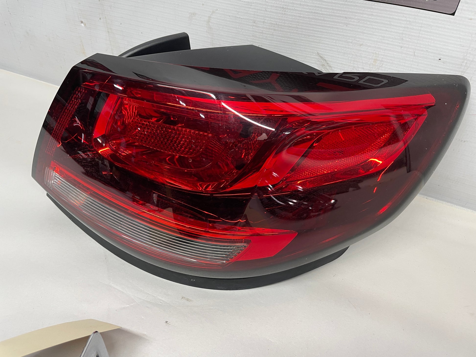 2014 Chevy SS Sedan RH Passenger Brake Taillight Tail Light Lamp OEM - Day's Parts Yard
