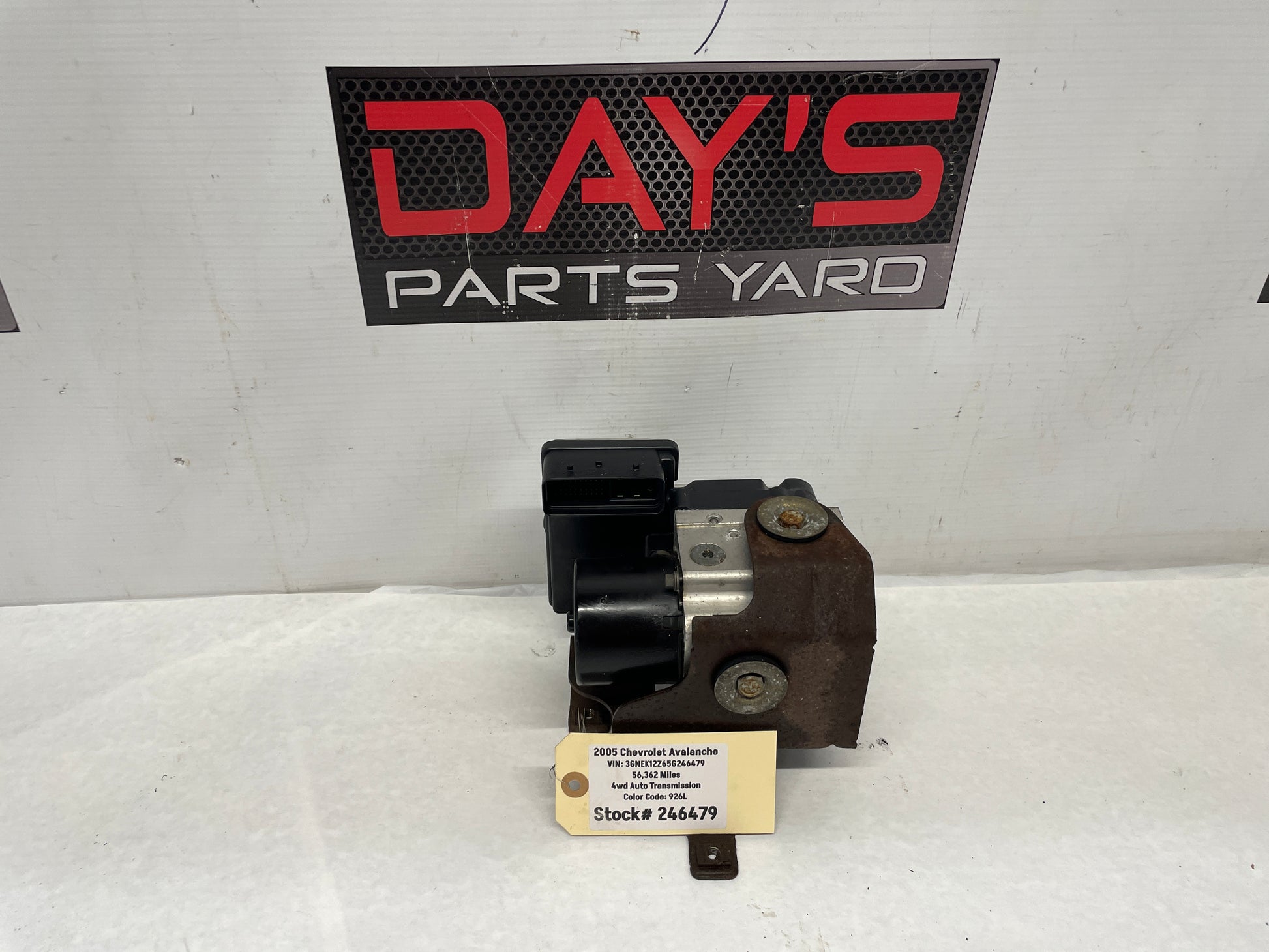 2005 Chevy Avalanche ABS Anti lock Brake Pump Assembly OEM - Day's Parts Yard