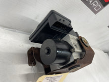 2005 Chevy Avalanche ABS Anti lock Brake Pump Assembly OEM - Day's Parts Yard
