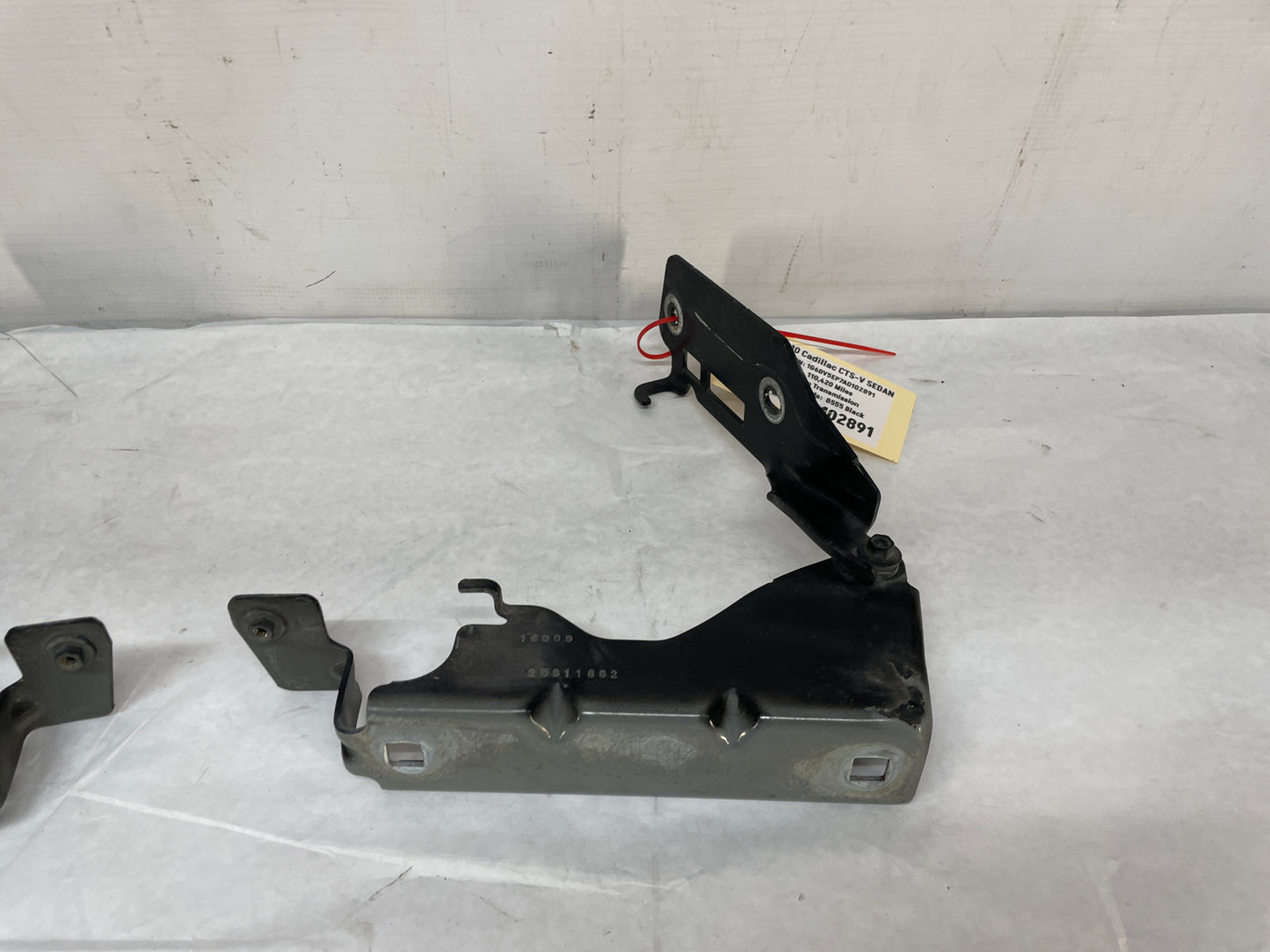 2010 Cadillac CTS-V Sedan RH & LH Hood Hinges OEM