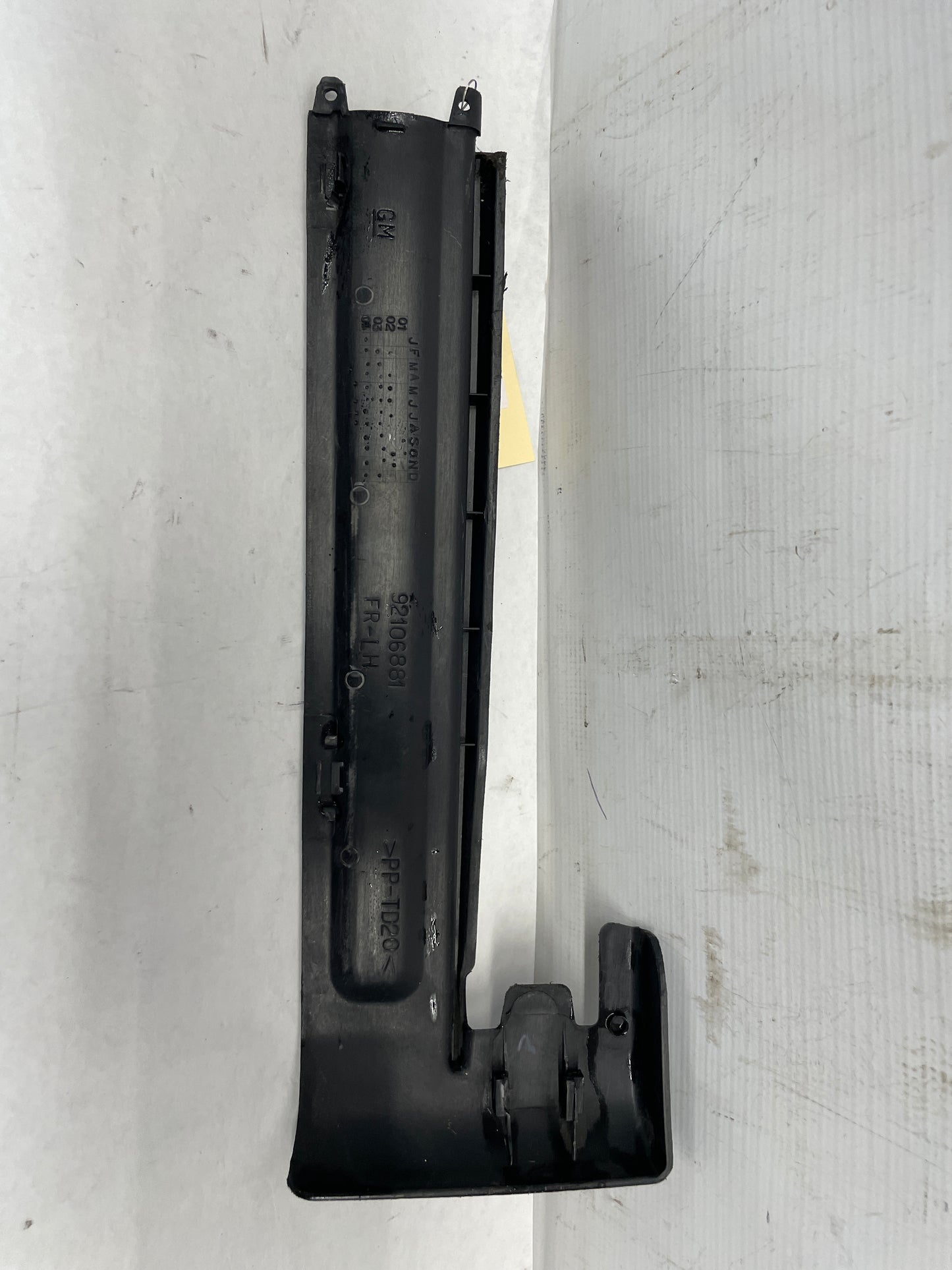2006 Pontiac GTO LH Driver Front Seat Outer Track Trim Rail Cover OEM