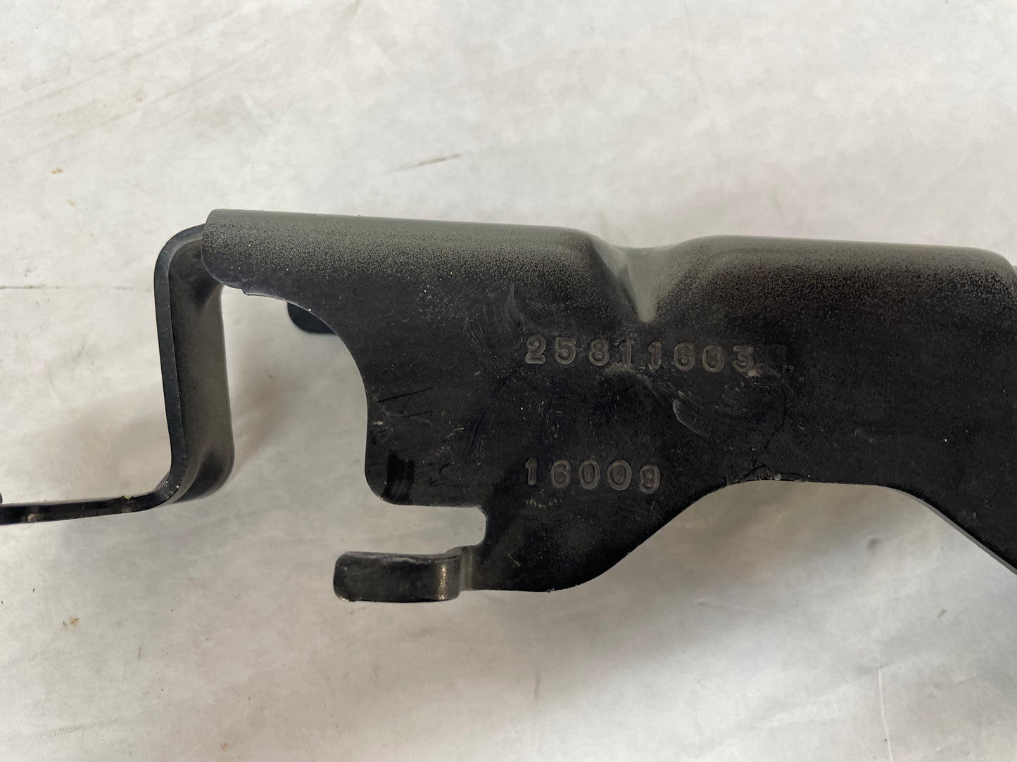 2010 Cadillac CTS-V Sedan RH & LH Hood Hinges OEM