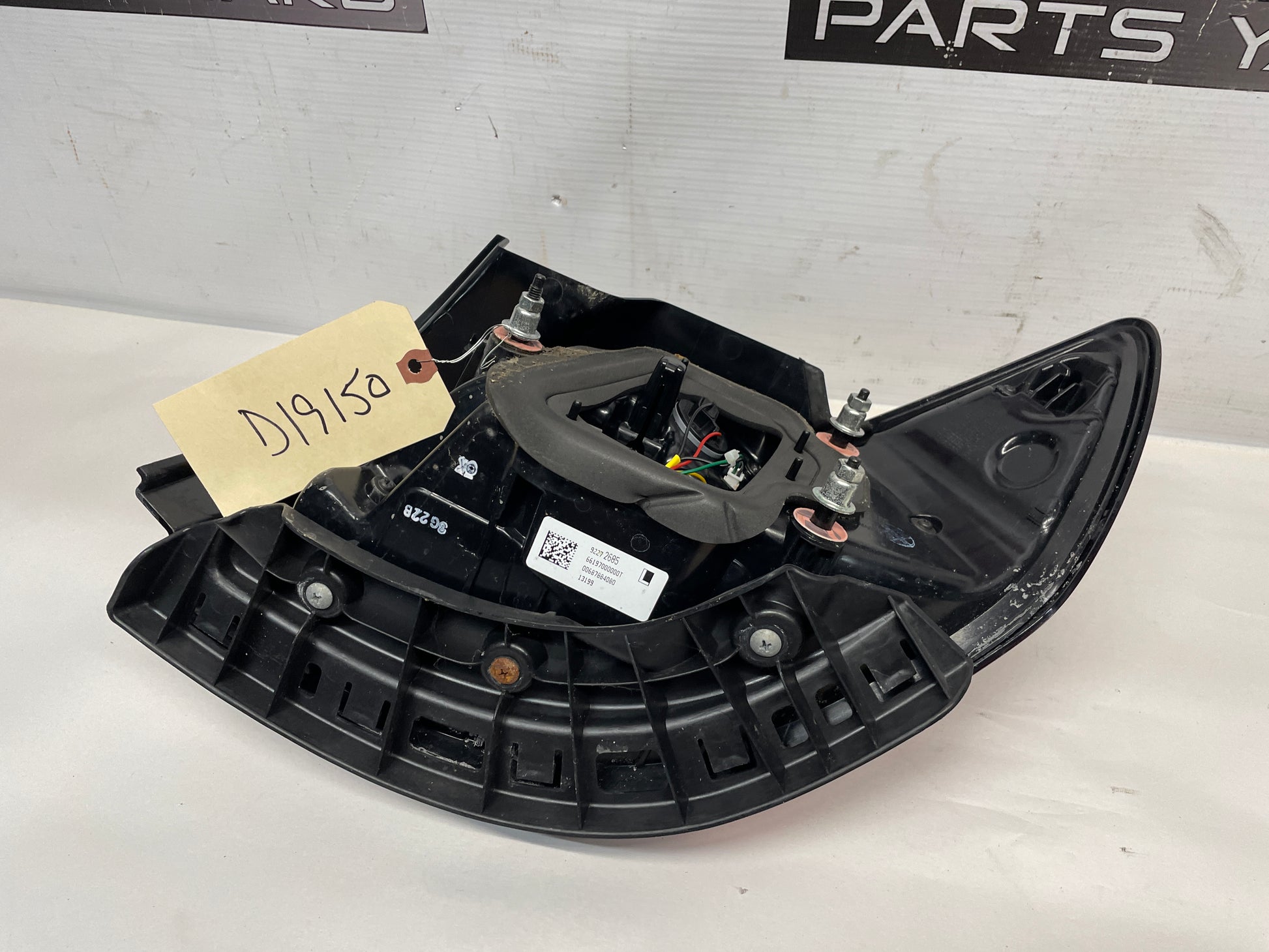 2014 Chevy SS Sedan LH Driver Brake Taillight Tail Light Lamp OEM - Day's Parts Yard