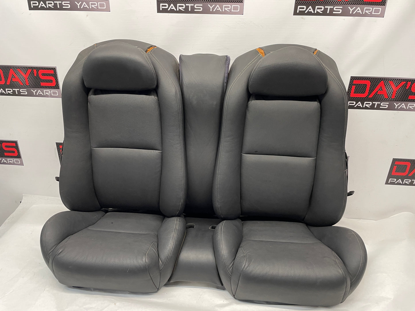 2006 Pontiac GTO Seats Fronts and Rears Black Leather OEM