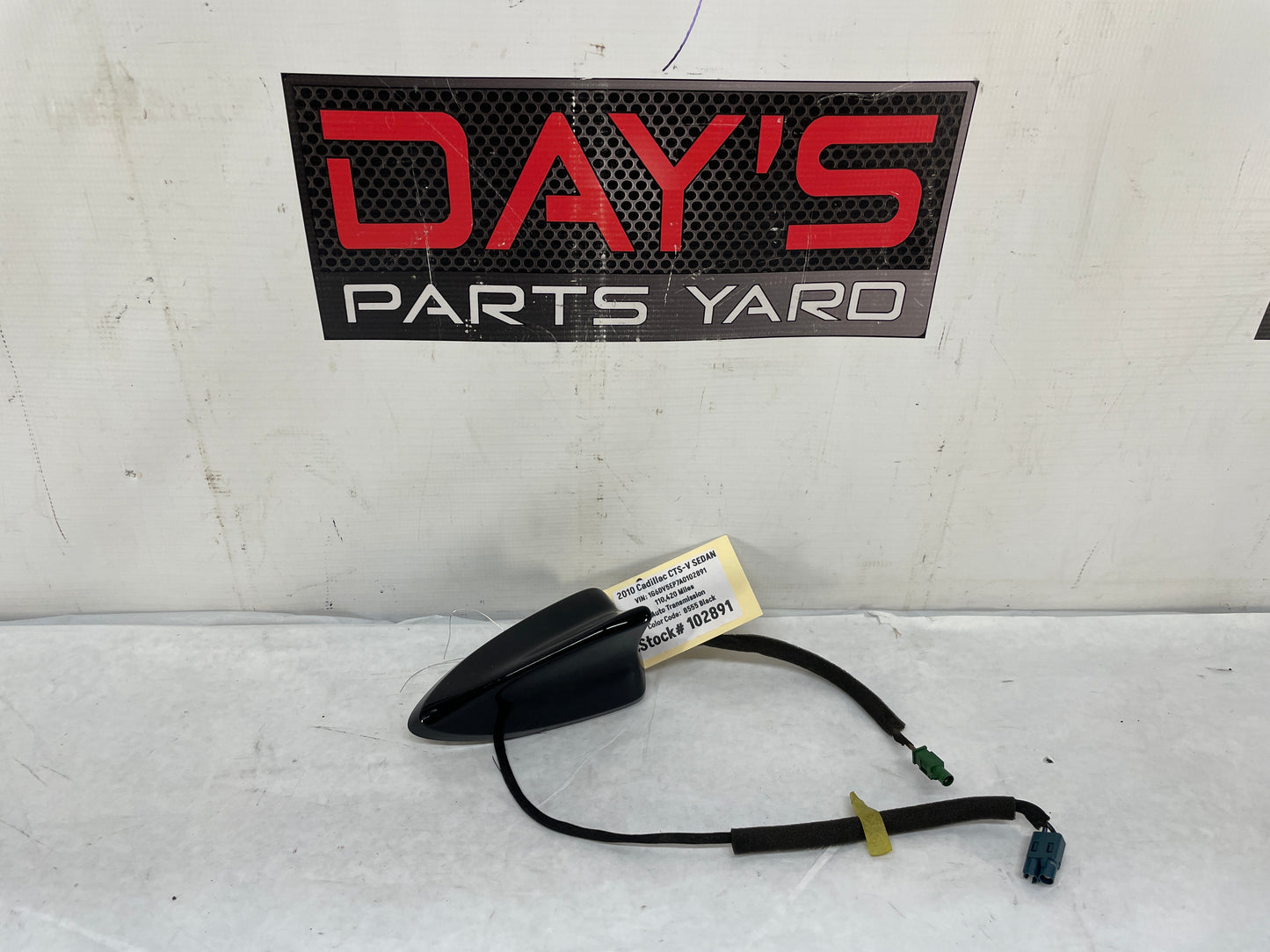 2010 Cadillac CTS-V Sedan Shark Fin High Frequency Radio Antenna OEM