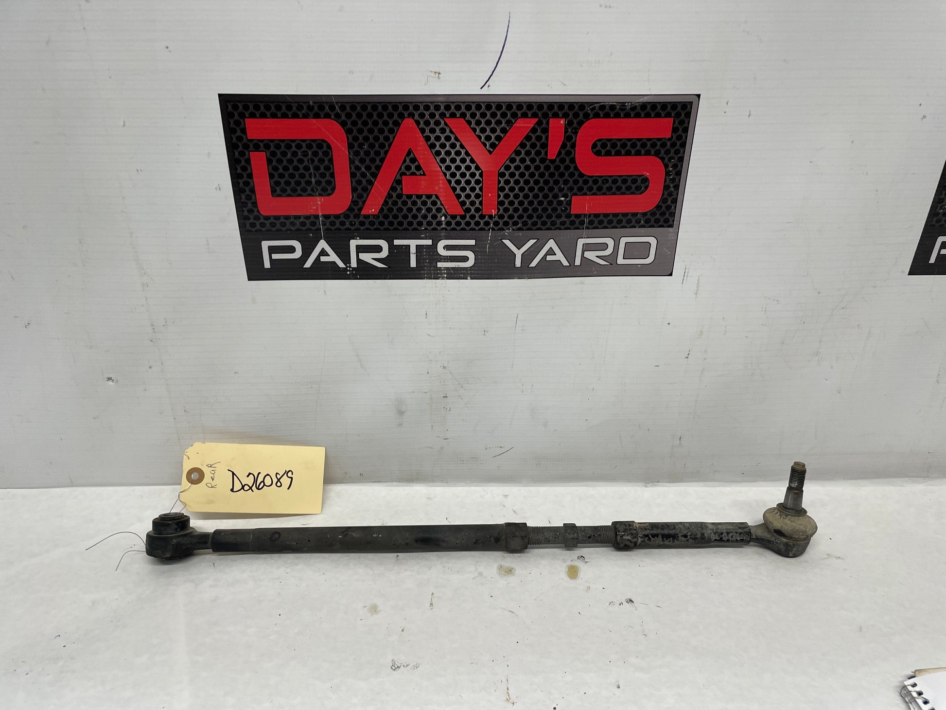 2005 Pontiac GTO LH Driver Rear Suspension Adjustment Tie Rod Assembly OEM - Day's Parts Yard