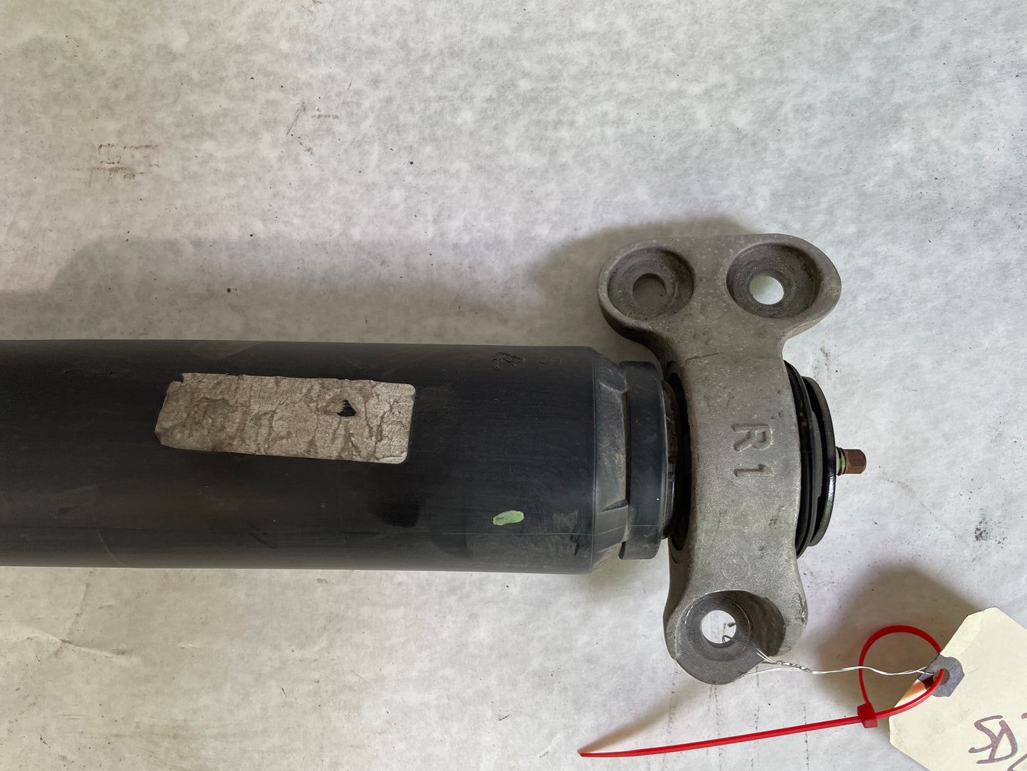 2019 Chevy Camaro SS Rear RH Passenger Shock Absorbers OEM
