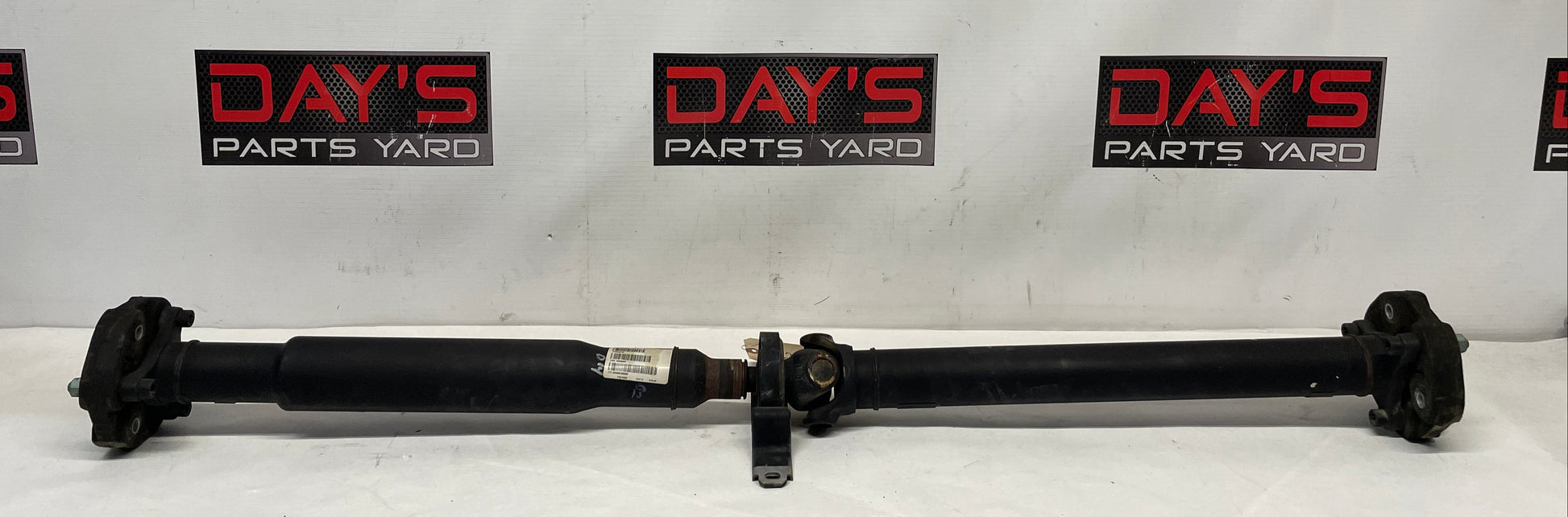 2012 Chevy Camaro SS Driveshaft Drive Shaft Line OEM - Day's Parts Yard