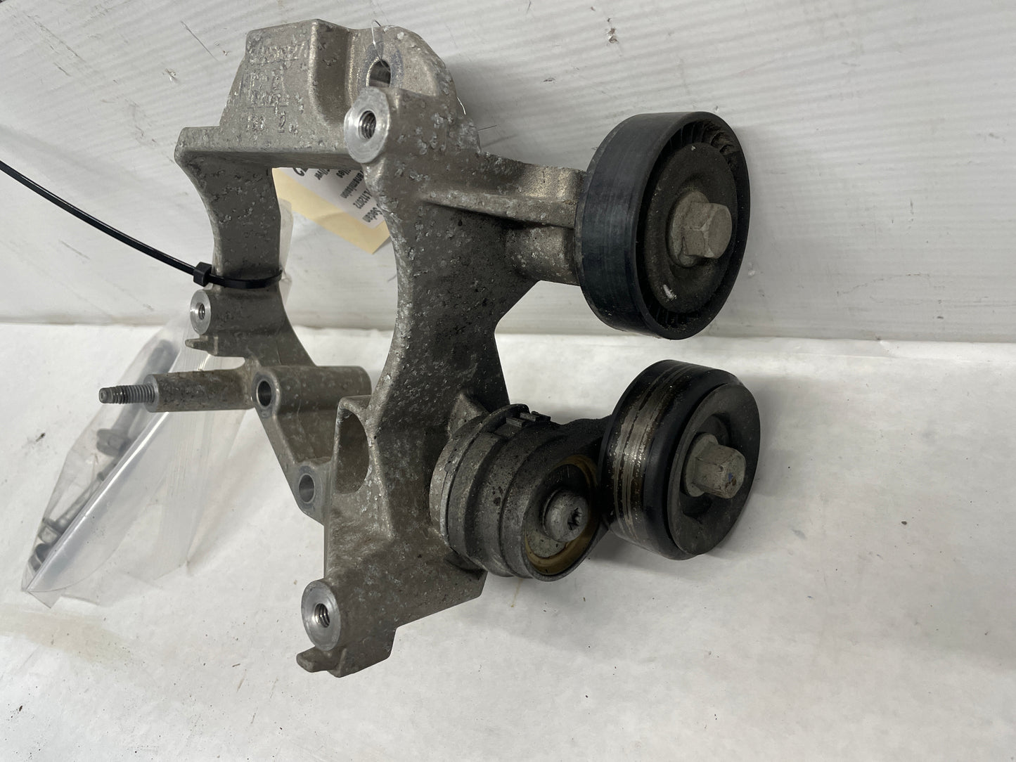 2015 Chevy SS Sedan AC A/C Air Conditioner Compressor Bracket w/ Hardware OEM - Day's Parts Yard