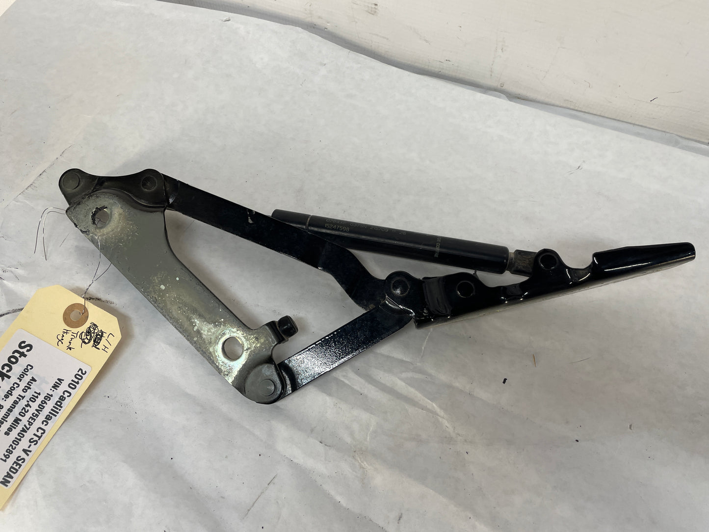 2010 Cadillac CTS-V Sedan RH & LH Trunk Deck Lid Hinge OEM