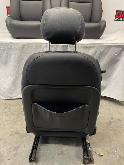2006 Pontiac GTO Seats Fronts and Rears Black Leather OEM