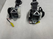 2013 Chevy Camaro ZL1 RH & LH Front Seat Belts Seatbelts Retractors OEM - Day's Parts Yard