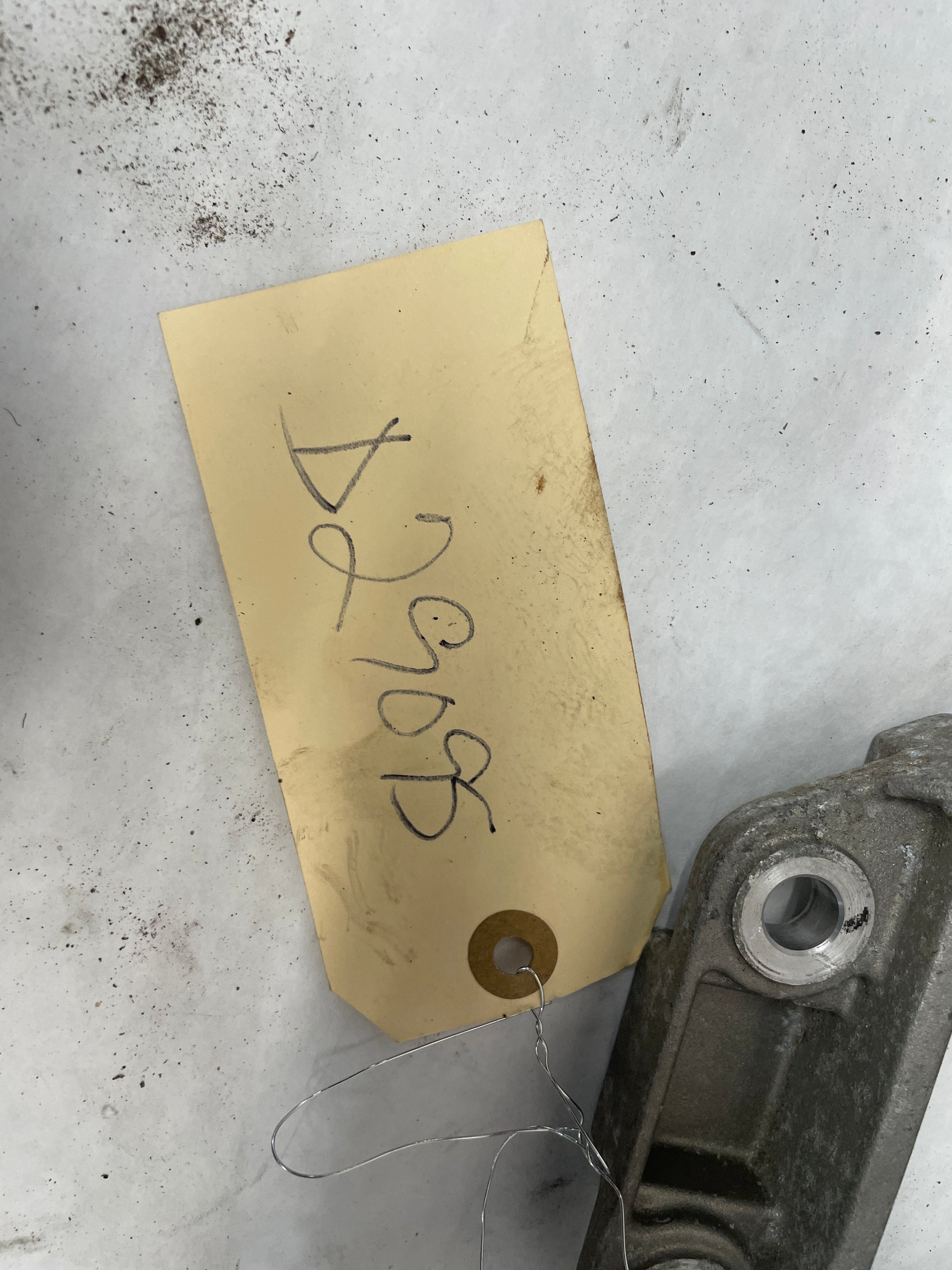 2015 Chevy SS Sedan AC A/C Air Conditioner Compressor Bracket w/ Hardware OEM - Day's Parts Yard