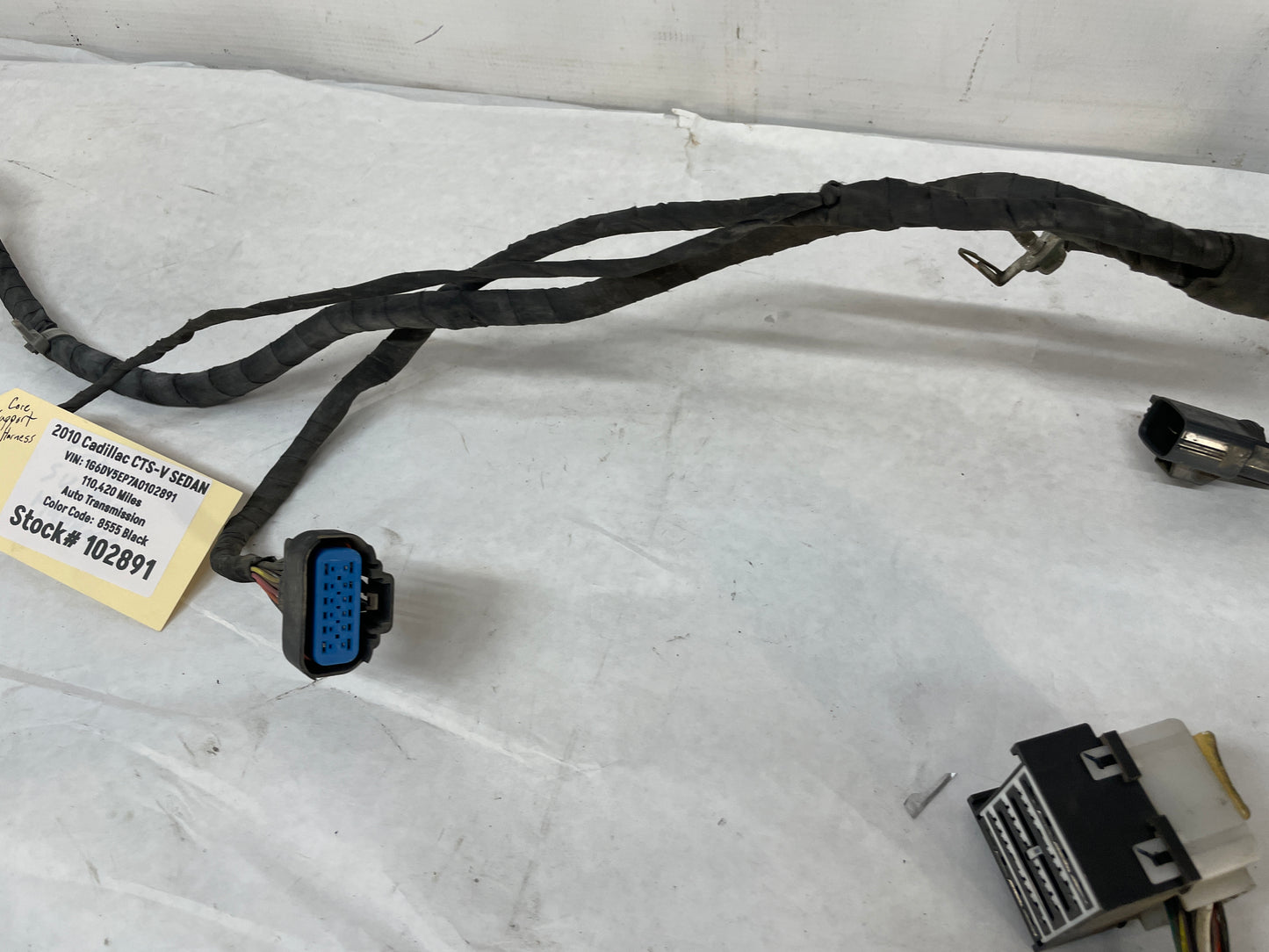 2010 Cadillac CTS-V Sedan Front Core Support Head Light Lamp Wire Wiring Harness OEM