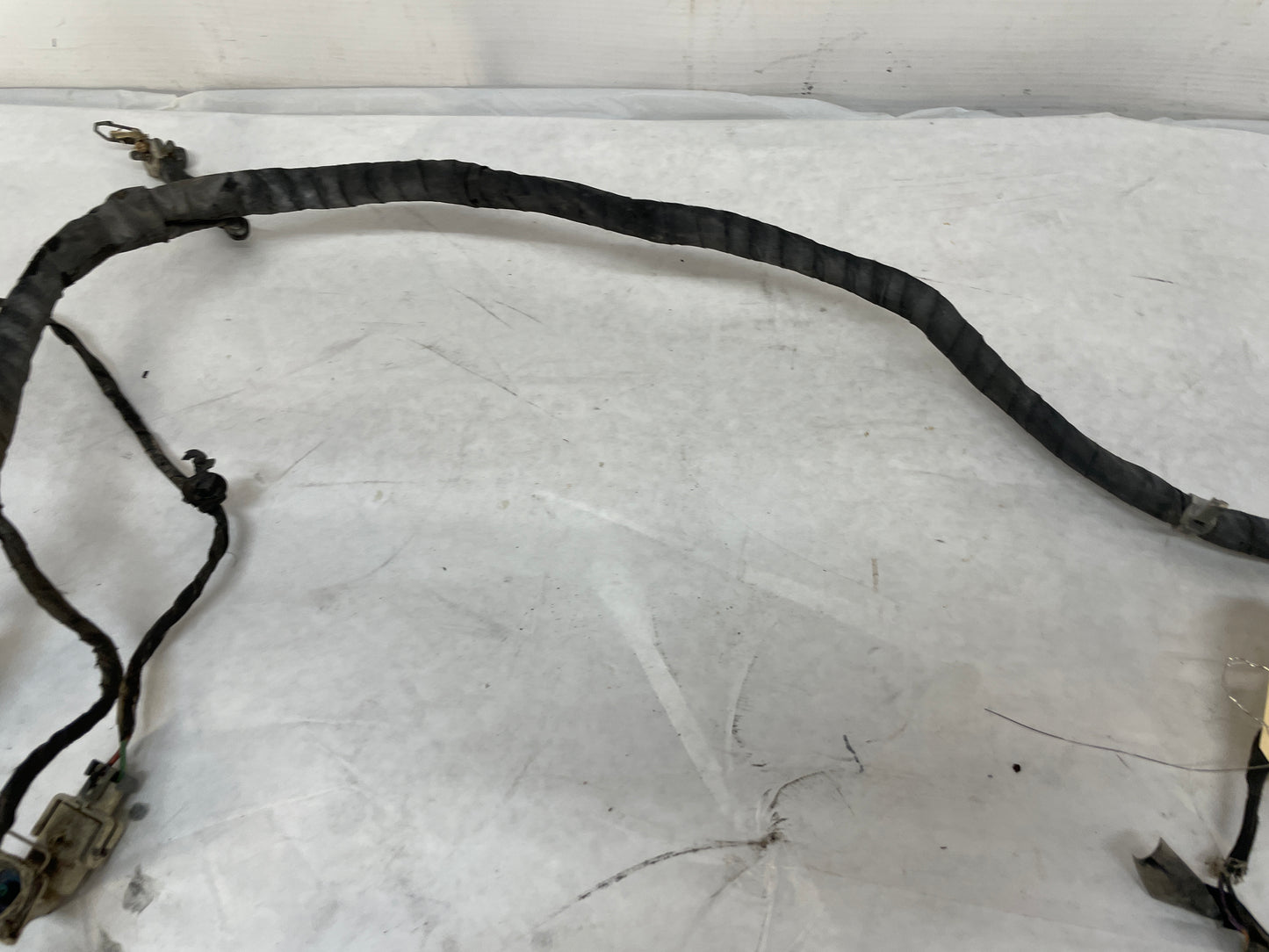 2010 Cadillac CTS-V Sedan Front Core Support Head Light Lamp Wire Wiring Harness OEM