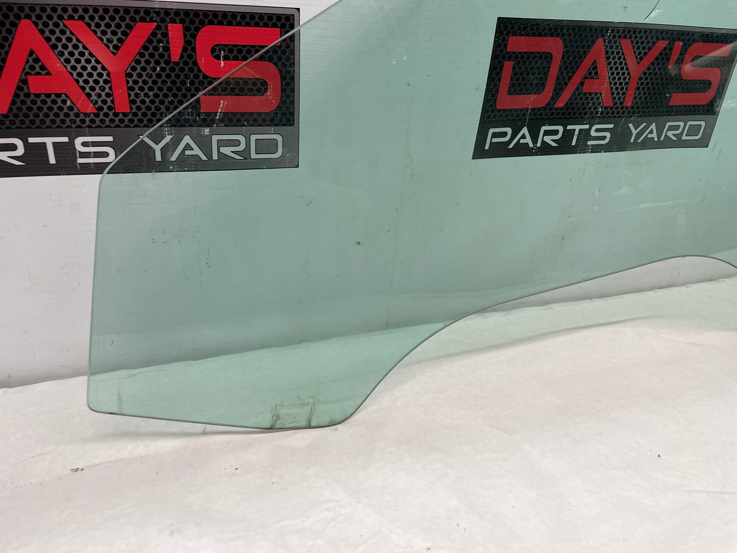 2014 Chevy Camaro ZL1 Convertible LH Driver Front Door Glass OEM