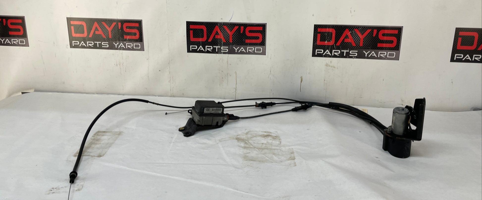 2004 Pontiac GTO Cruise Control Module Assembly - Day's Parts Yard