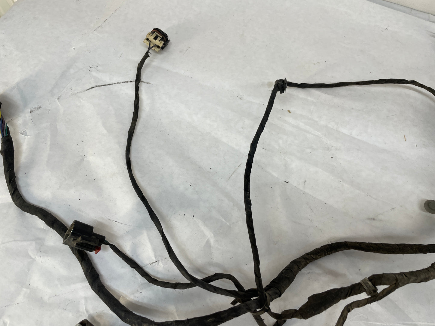 2010 Cadillac CTS-V Sedan Front Core Support Head Light Lamp Wire Wiring Harness OEM