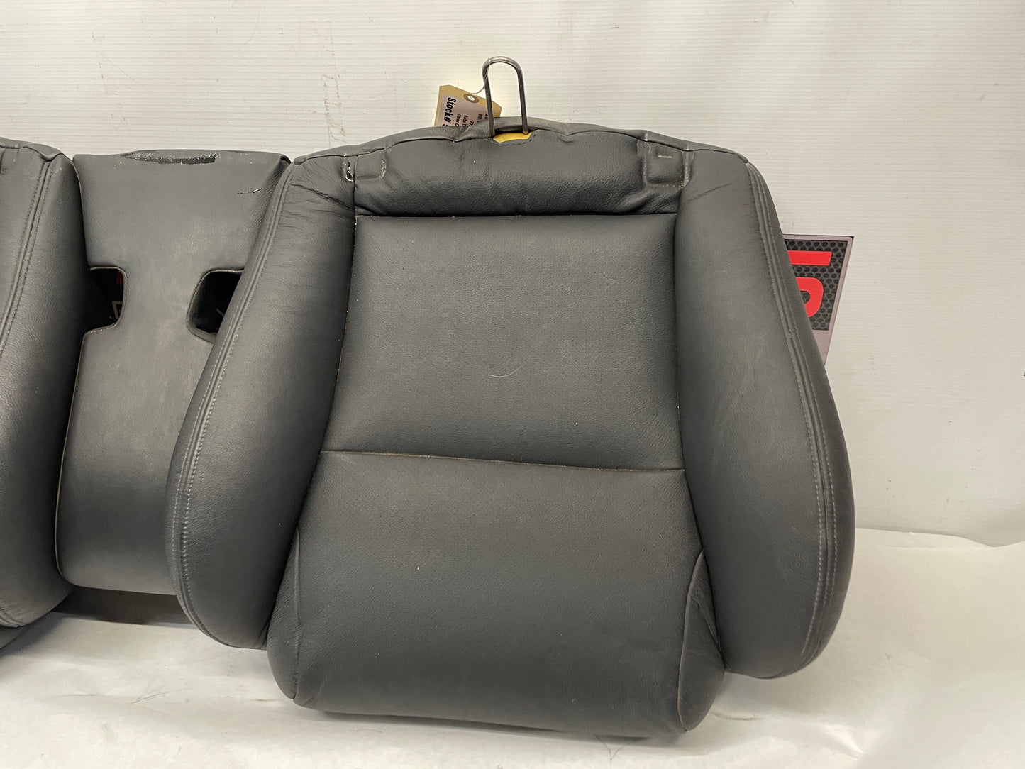 2006 Pontiac GTO Seats Fronts and Rears Black Leather OEM