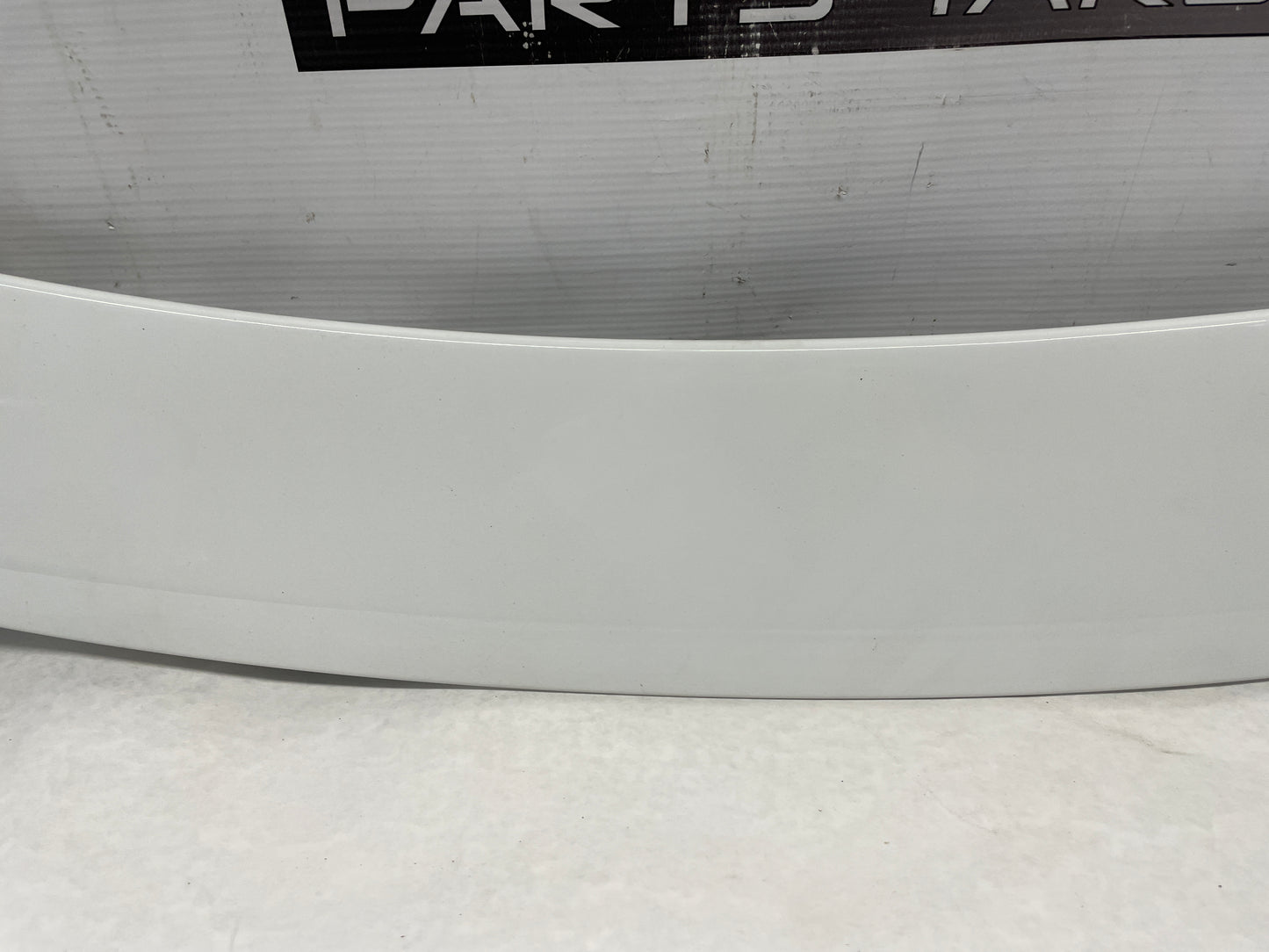 2014 Chevy Camaro ZL1 Convertible Trunk Deck Lid Spoiler Wing White OEM
