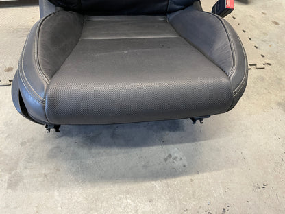2011 Chevy Camaro 2SS RH Passenger Front Seat Black Leather OEM - Day's Parts Yard