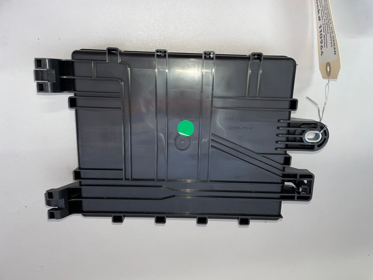 2015 Chevy SS Sedan Rear Fuse Relay Box OEM - Day's Parts Yard