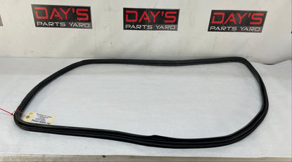 2010 Cadillac CTS-V Sedan RH Passenger Front Door Weather Strip Rubber Seal OEM