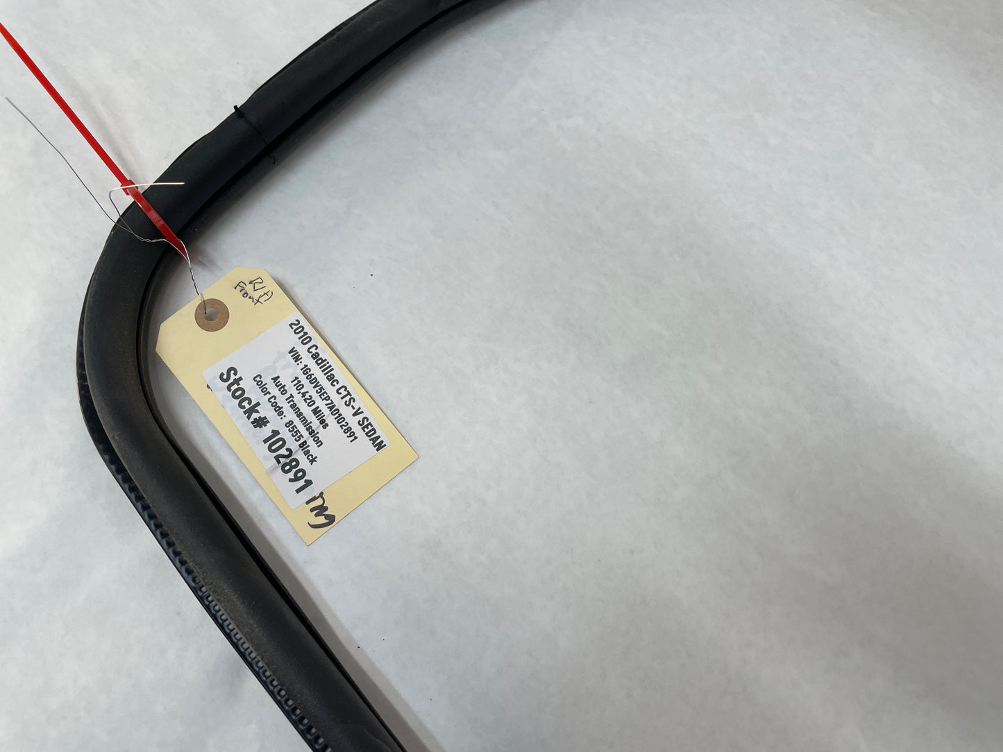 2010 Cadillac CTS-V Sedan RH Passenger Front Door Weather Strip Rubber Seal OEM