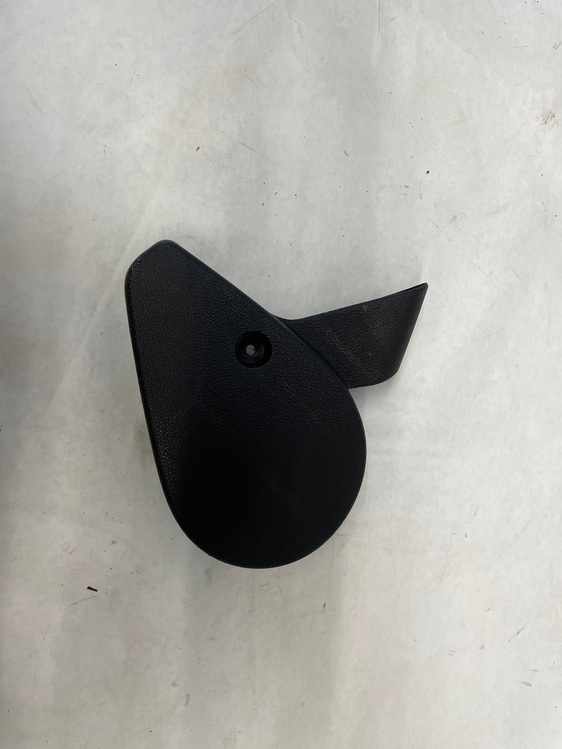 2011 Chevy Camaro 2SS RH Passenger Front Seat Black Leather OEM - Day's Parts Yard