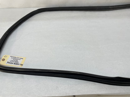 2010 Cadillac CTS-V Sedan RH Passenger Front Door Weather Strip Rubber Seal OEM