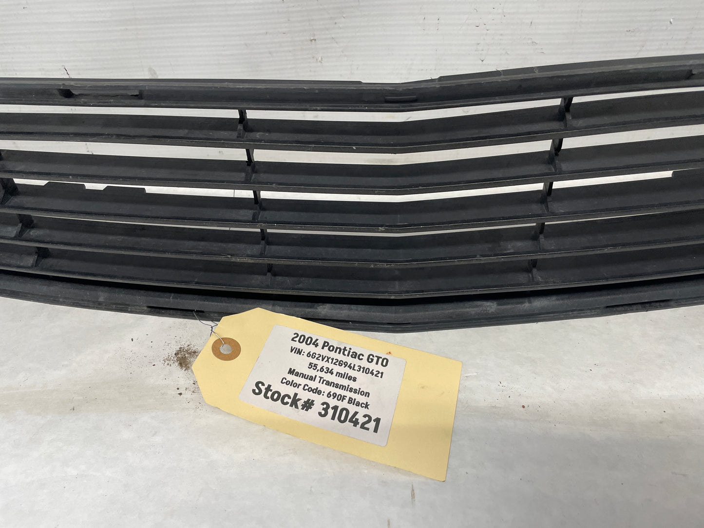 2004 Pontiac GTO Front Lower Grille OEM - Day's Parts Yard